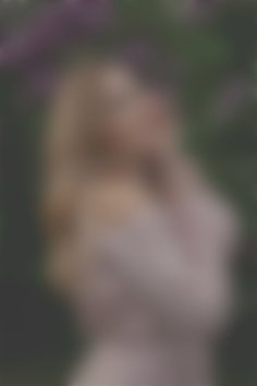 Stacy Cherkasy 40 y.o. - intelligent lady - small public photo.