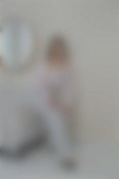 Yuliia Kharkiv 33 y.o. - intelligent lady - small public photo.