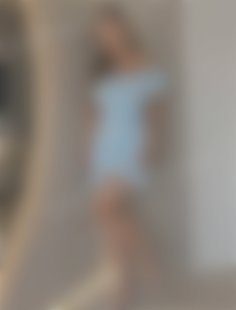 Alyona Mykolaiv 35 y.o. - intelligent lady - small public photo.