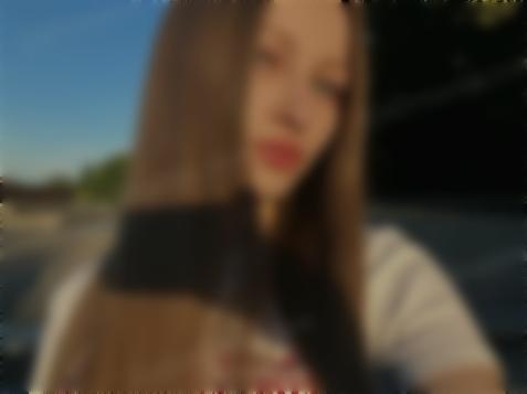 Vera Zaporizhia 22 y.o. - intelligent lady - small public photo.