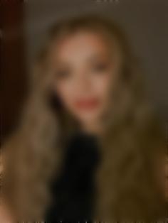 Eva-Viktoriia Kharkiv 25 y.o. - intelligent lady - small public photo.